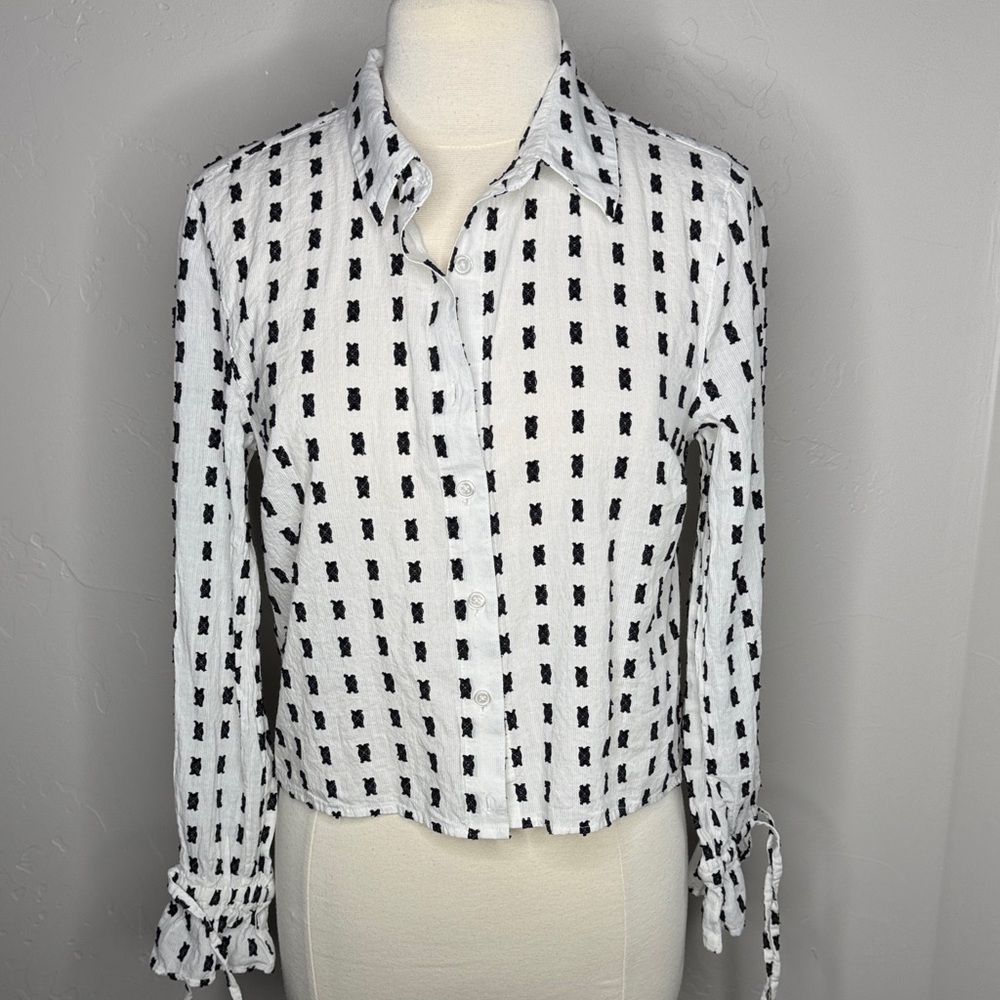Garnet Hill Black & White Textured Button Down Organic Cotton Tie Cuff Top